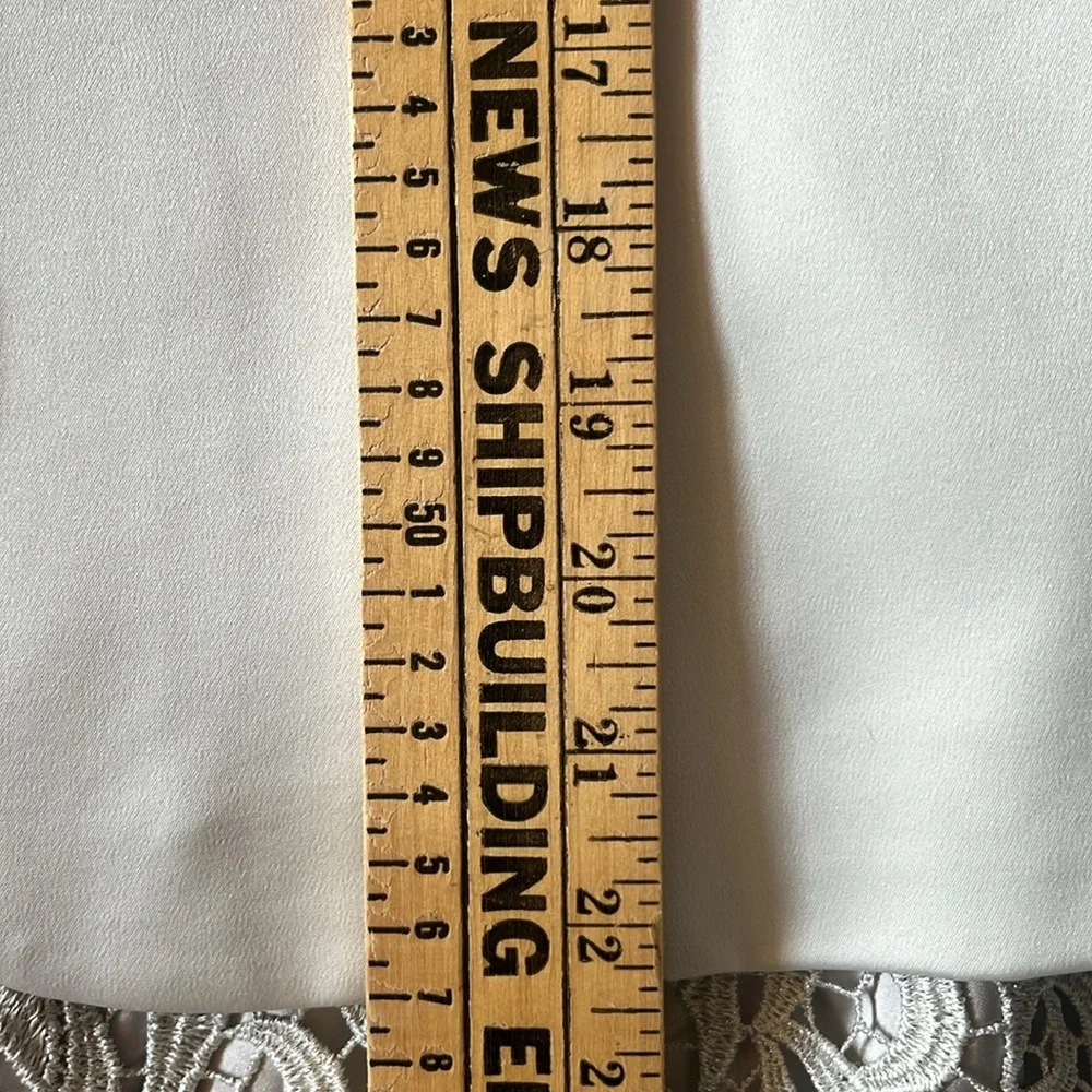 Tahari Gray Formal Suit Lace Sirt Size 8P  NWT - Picture 13 of 16